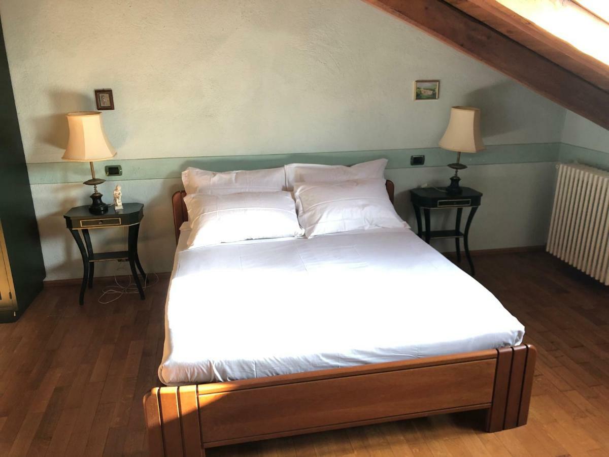 Villa Bonelli Bed & Fest Savigliano Exteriör bild