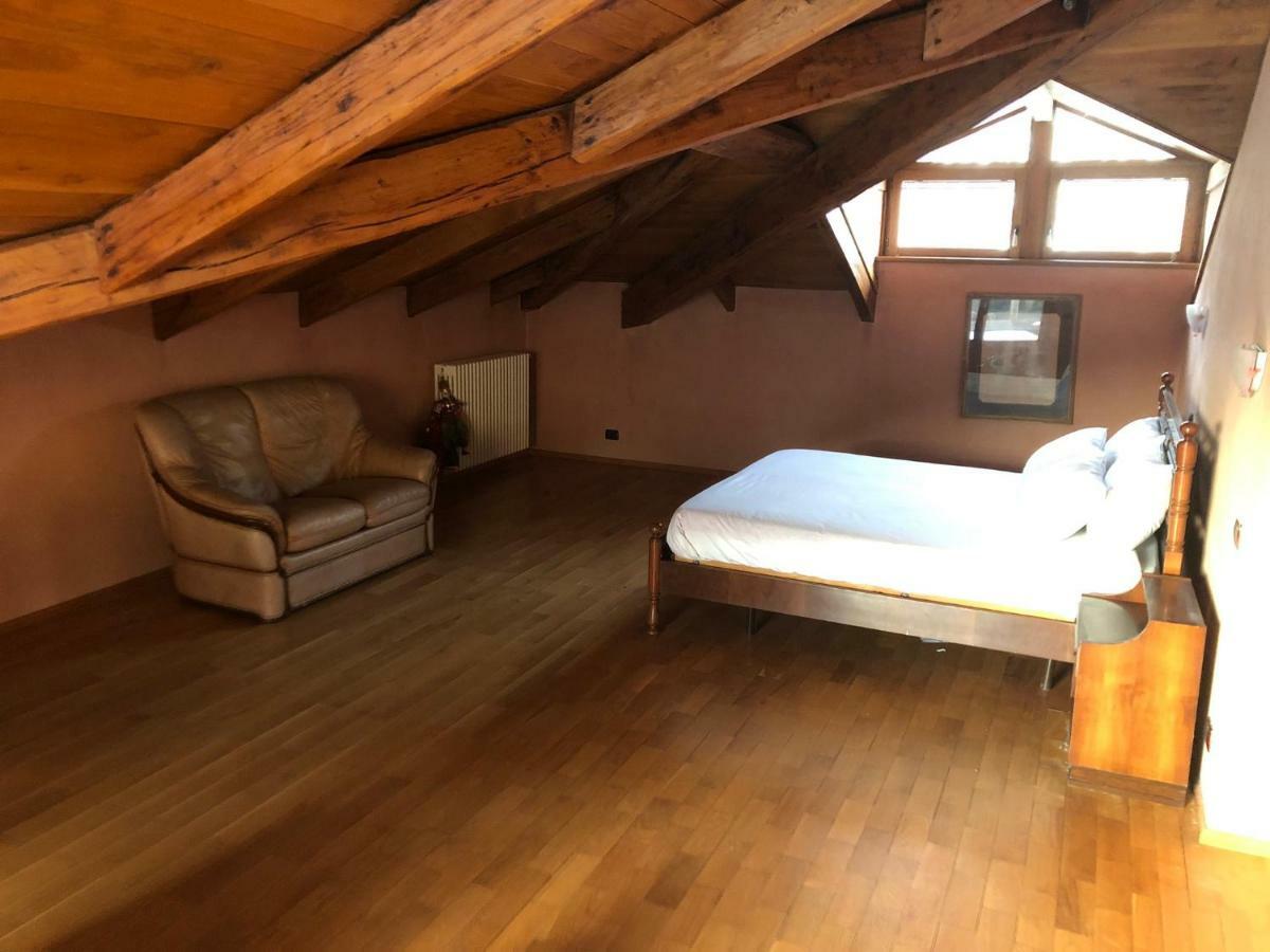 Villa Bonelli Bed & Fest Savigliano Exteriör bild