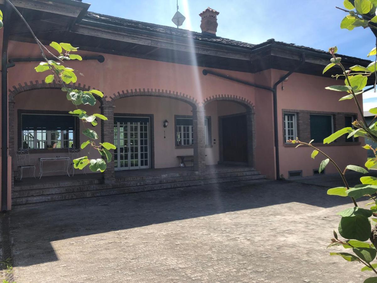 Villa Bonelli Bed & Fest Savigliano Exteriör bild
