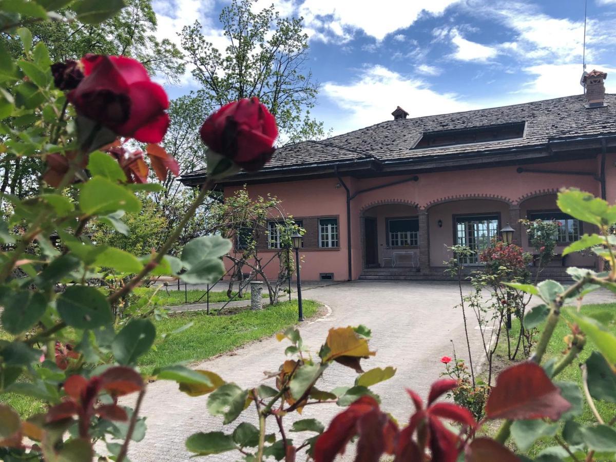 Villa Bonelli Bed & Fest Savigliano Exteriör bild